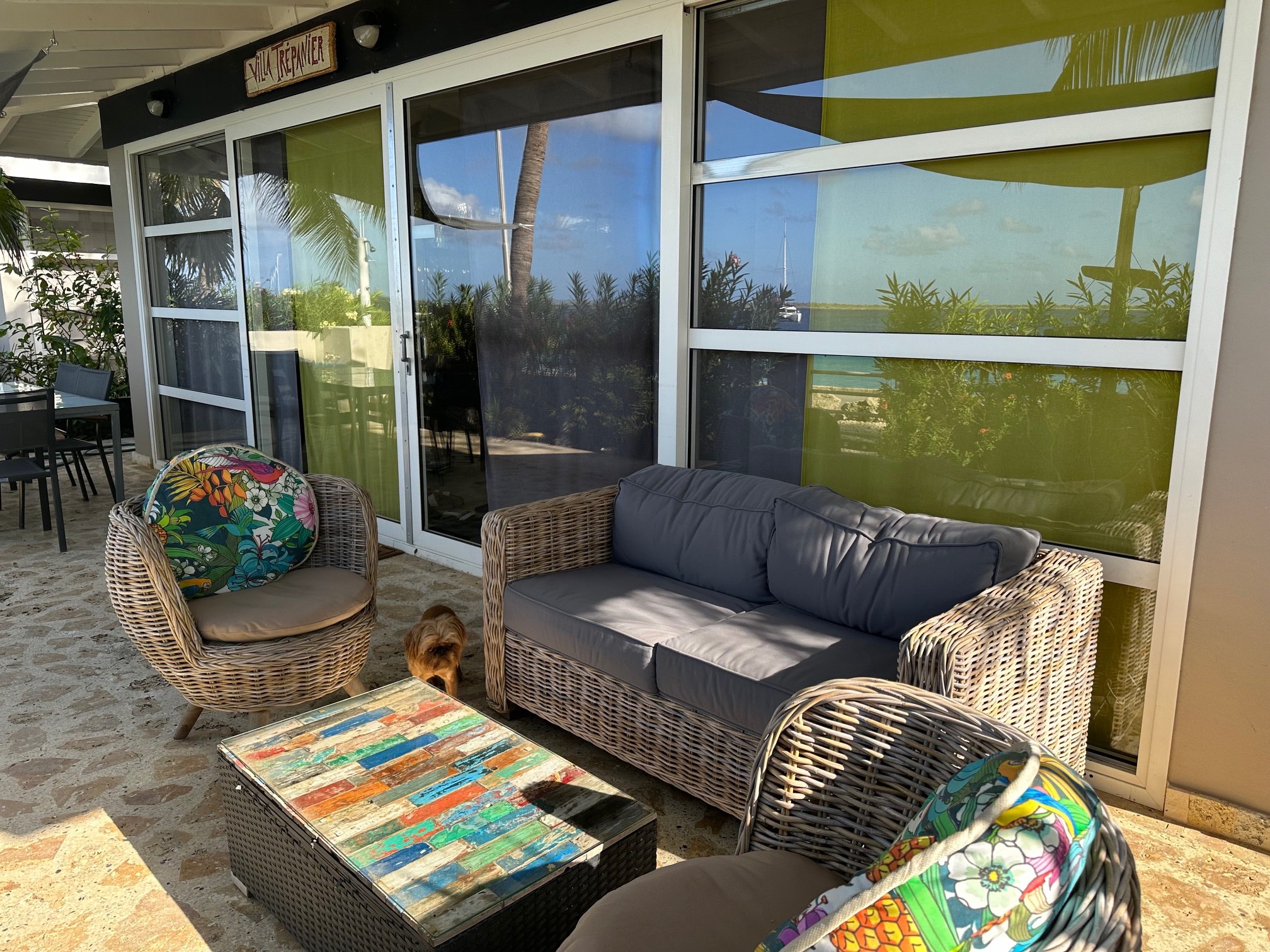 Outdoor patio and terrace area Villa Trepanier