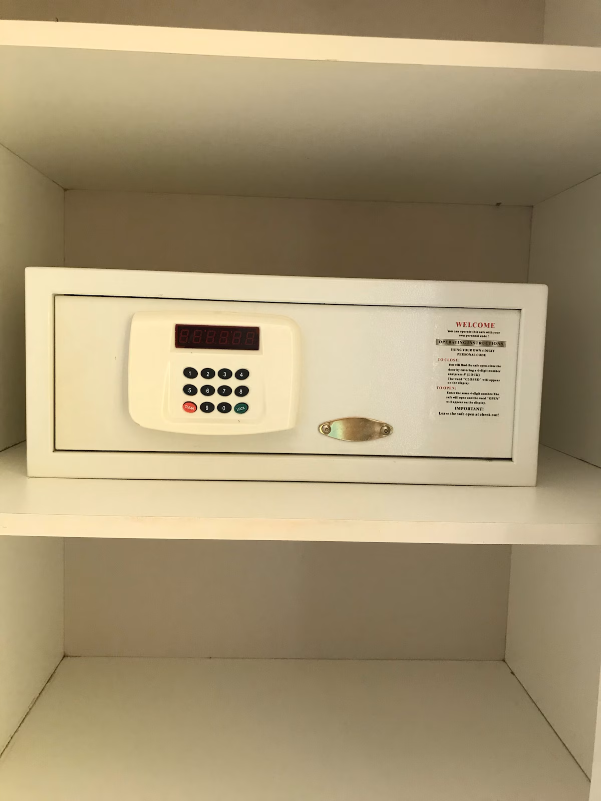 Security safe Villa Trepanier.jpg