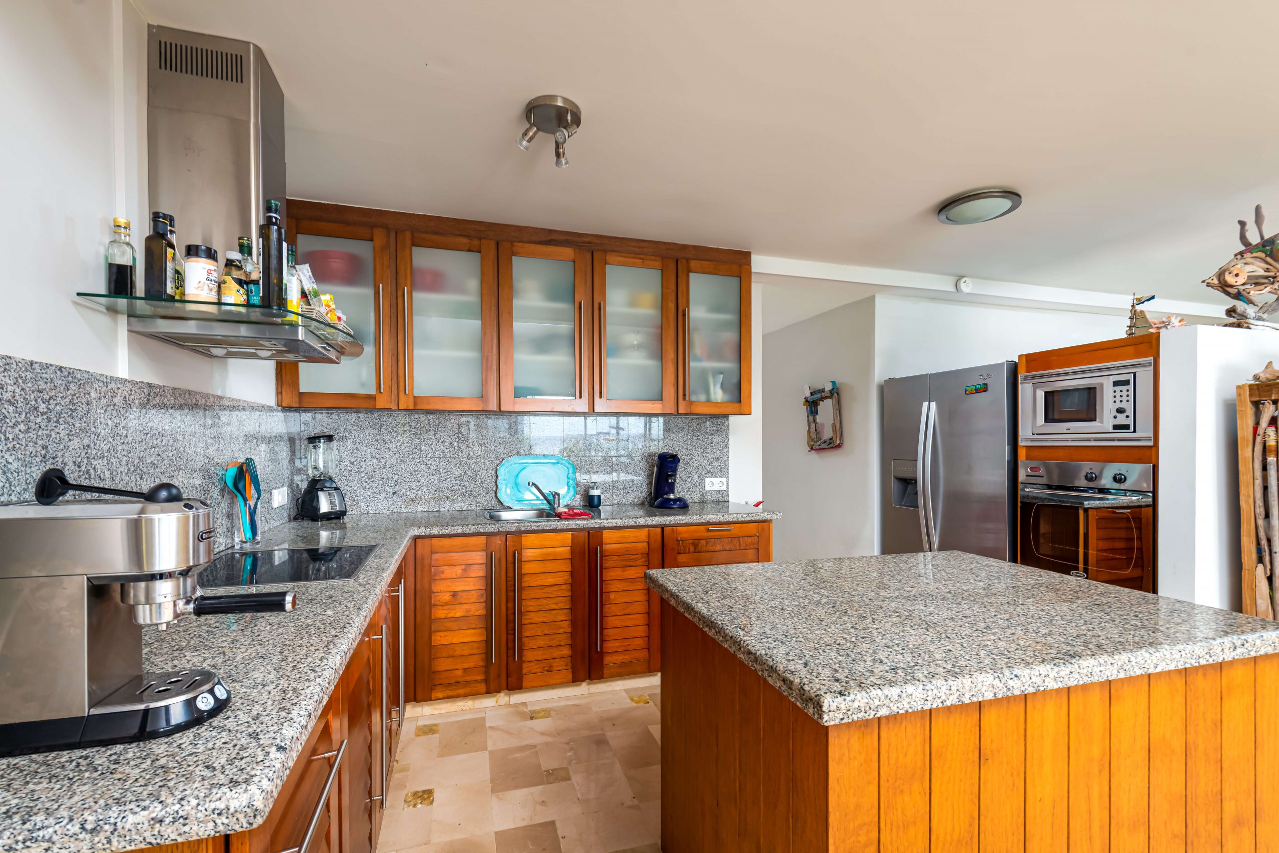 Large kitchen Villa Trepanier