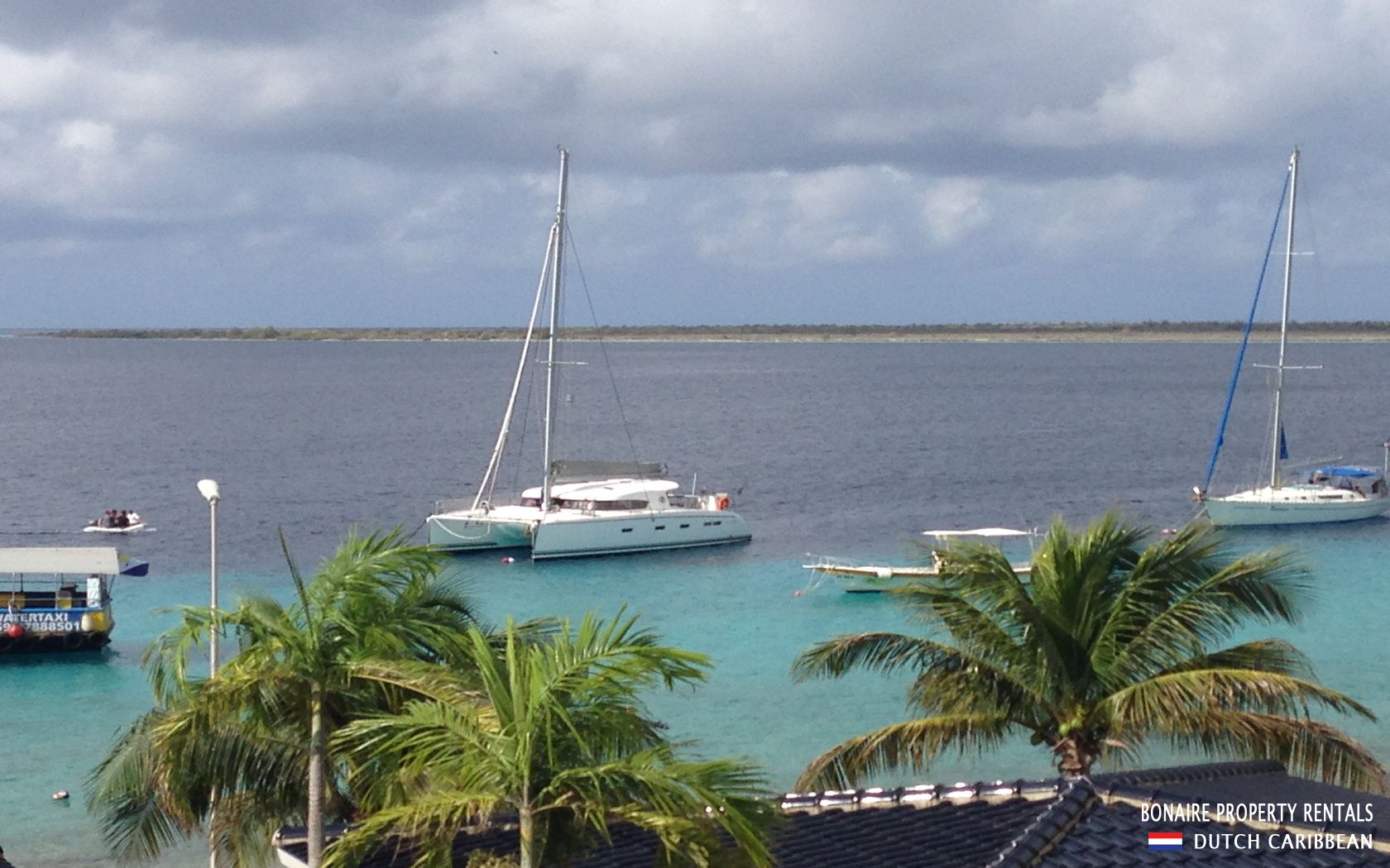 Terrace and patio view Villa Trépanier